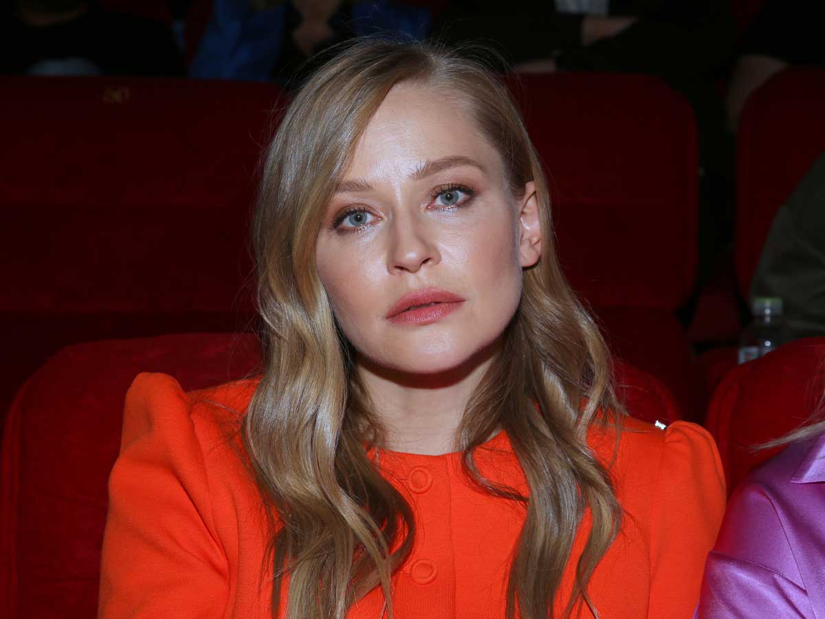 «Я за это очень сильно была побита»: как сердобольную Юлию Пересильд наказали за добрые дела