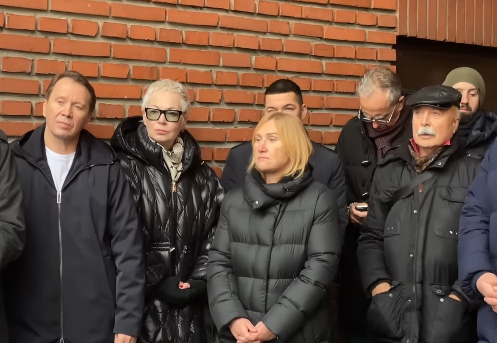  «Выглядит максимум на 40»: помолодевшая вдова Юрия Лужкова вернулась в Россию?