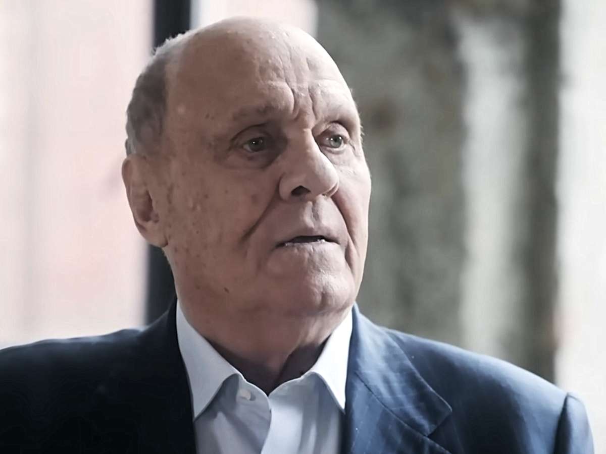 Александр или Николай? Что на самом деле известно о внебрачном сыне Владимира Меньшова