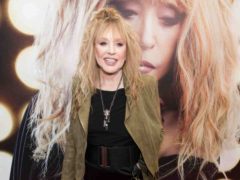 «Билет в один конец»: о чем новая песня потерявшей голос Аллы Пугачевой