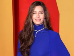 Джессика Бил