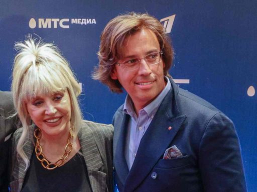 Дочь Пугачевой и Галкина вернулась в Россию? В Сети обсуждают неожиданное фото