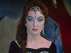 «Это уже слишком!» Что Лидия Вертинская вытворяла на съемках «Королевства кривых зеркал»