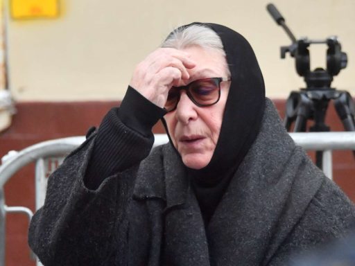 Евгений Стеблов разоблачил ушедшую в монастырь Екатерину Васильеву: вот где артист видел коллегу после пострига