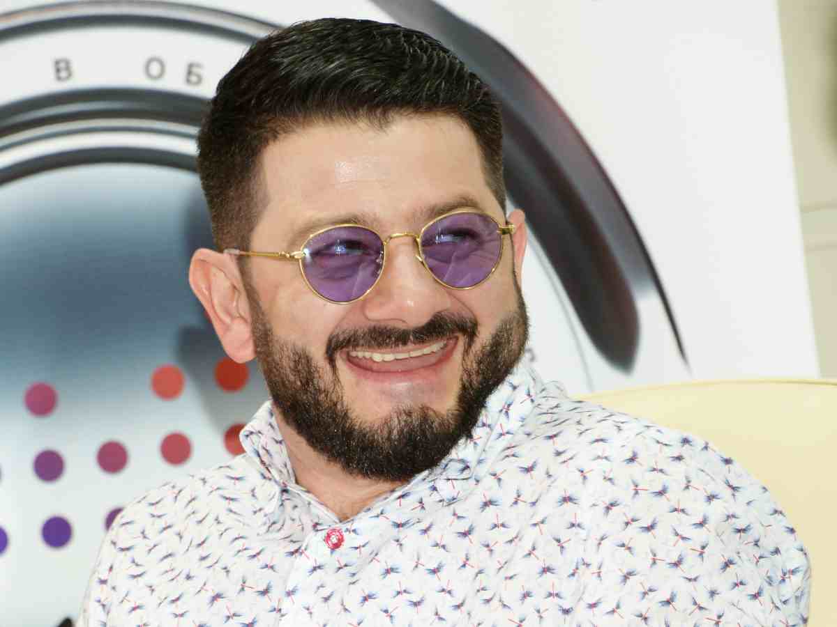 Недавно разведенный Михаил Галустян снова влюблен? Что известно о возможной девушке артиста