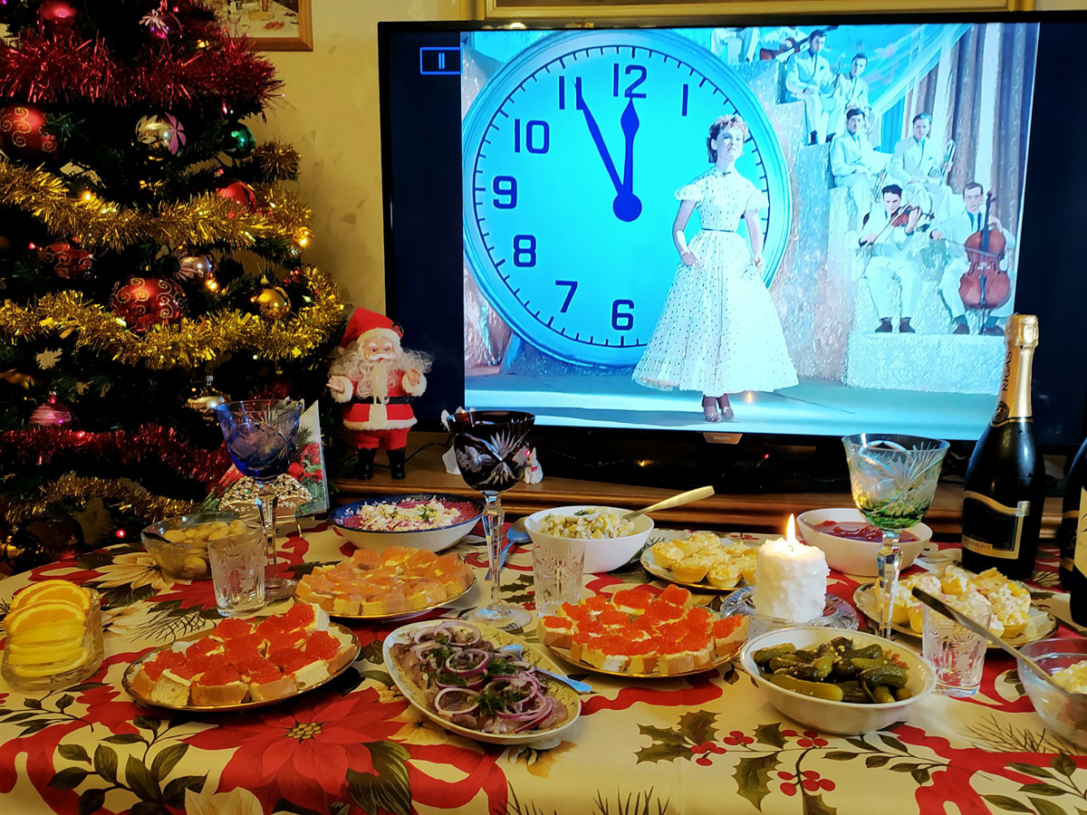 Новогодний стол