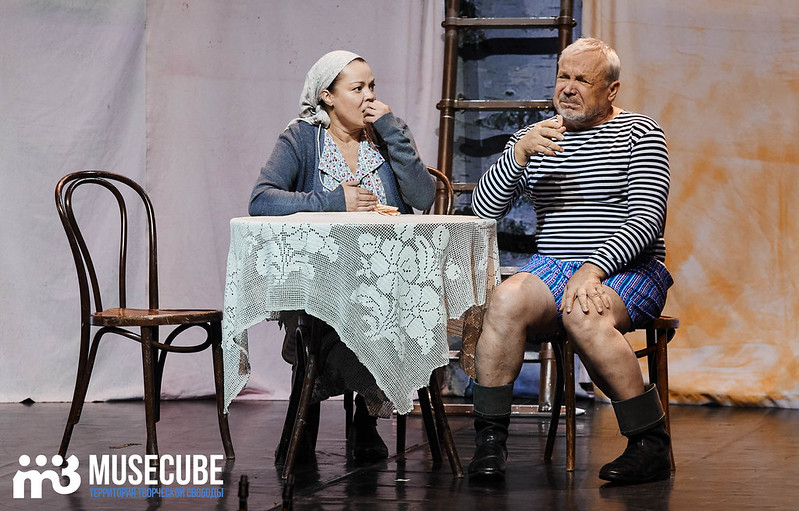 Режиссер_Василий_Мищенко_в_роли_дяди_Мити_Раиса_Рязанова