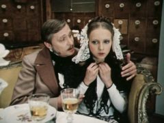 «Смело могу назвать самым моим трудным фильмом»: как Эльдар Рязанов боролся за ленту «О бедном гусаре замолвите слово»