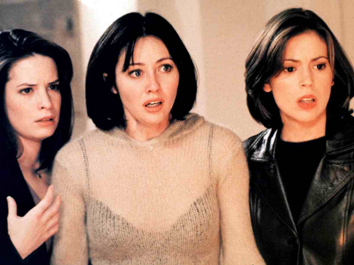 Война с Прю, роман с Лео и вечные интриги: что Алисса Милано творила на съемках «Зачарованных»