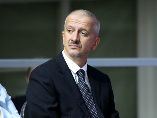 Актеры выступили против назначения Богомолова на пост главы Школы-студии МХАТ: полный текст письма к министру культуры