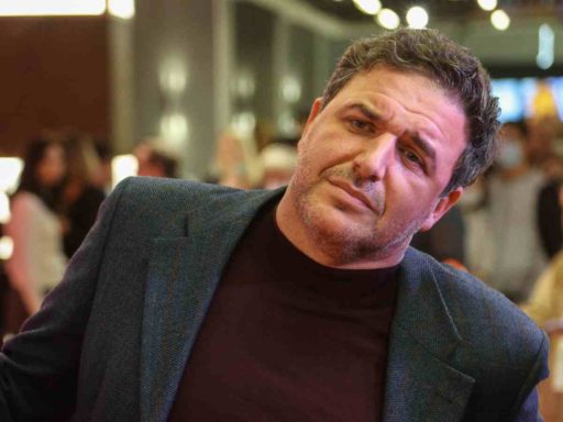 Бикини едва прикрыло грудь: Максим Виторган показал молодую возлюбленную