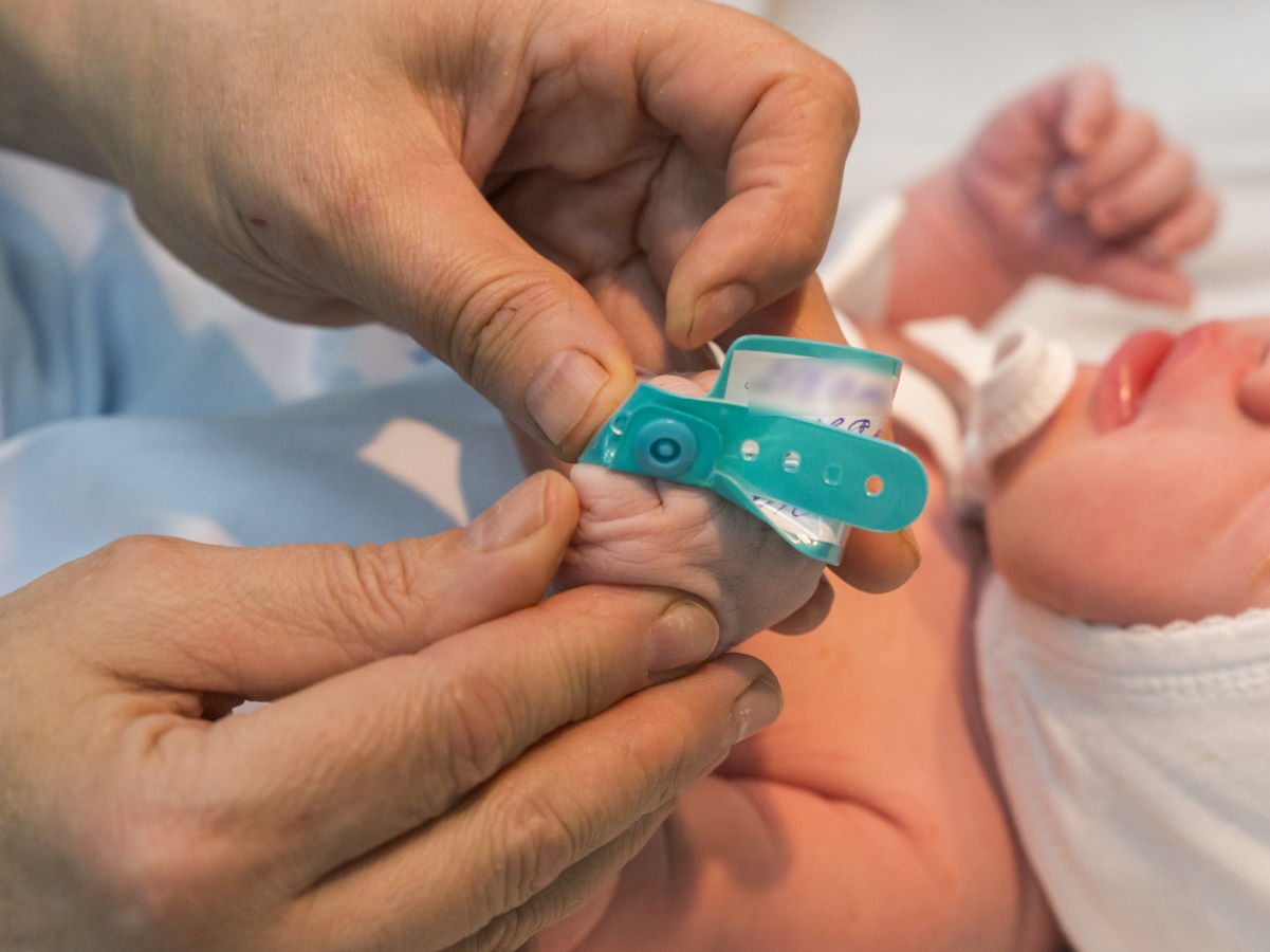 Грозит реальный срок: задержан главврач роддома в Новокузнецке, где во время новогодних праздников умерли 9 младенцев