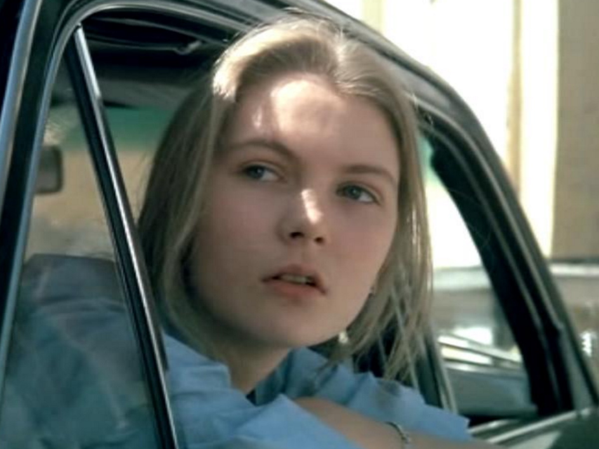 Любовь с японцем, трое детей и слухи об алкоголизме: зигзаги судьбы звезды «Интердевочки» Анастасии Немоляевой