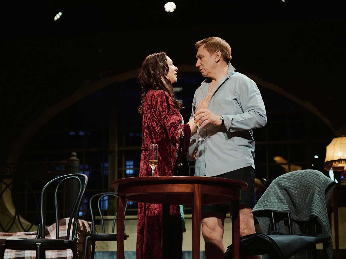 Любовь возвращается тихо