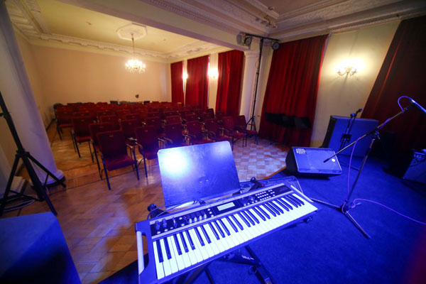 nug_4фМузыкальная квартира на Тверской