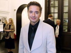 «Очаровательный бутузик»: Иван Стебунов поделился умильными кадрами полугодовалого сына