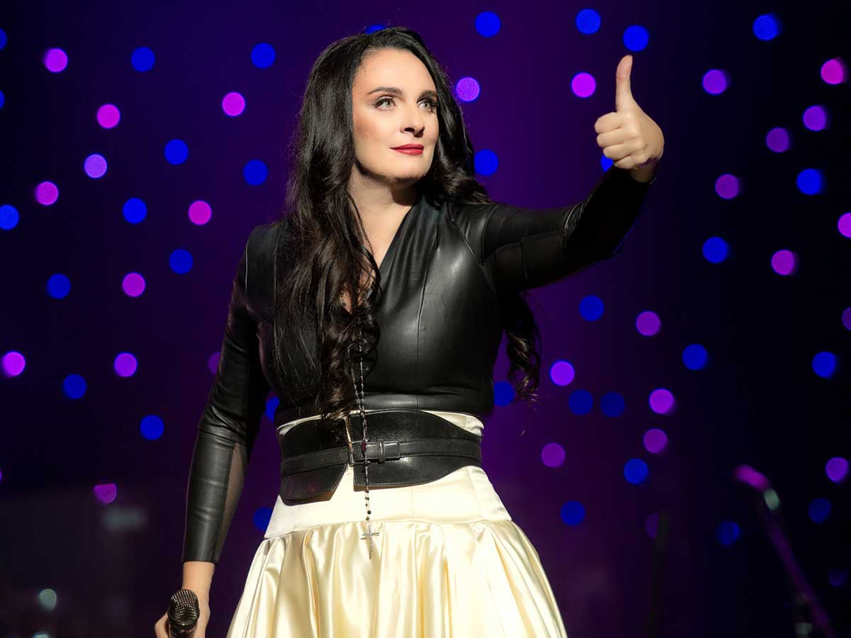 Ваенга в Кремле: откровенный разговор через музыку