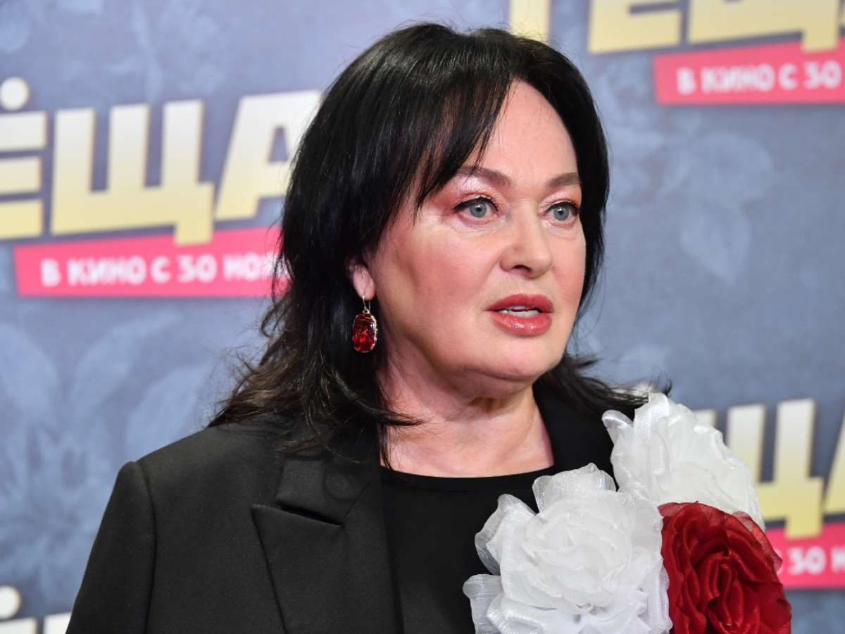 «Дура»: неудачно скрывшая лишний вес Лариса Гузеева устроила отлуп критикам