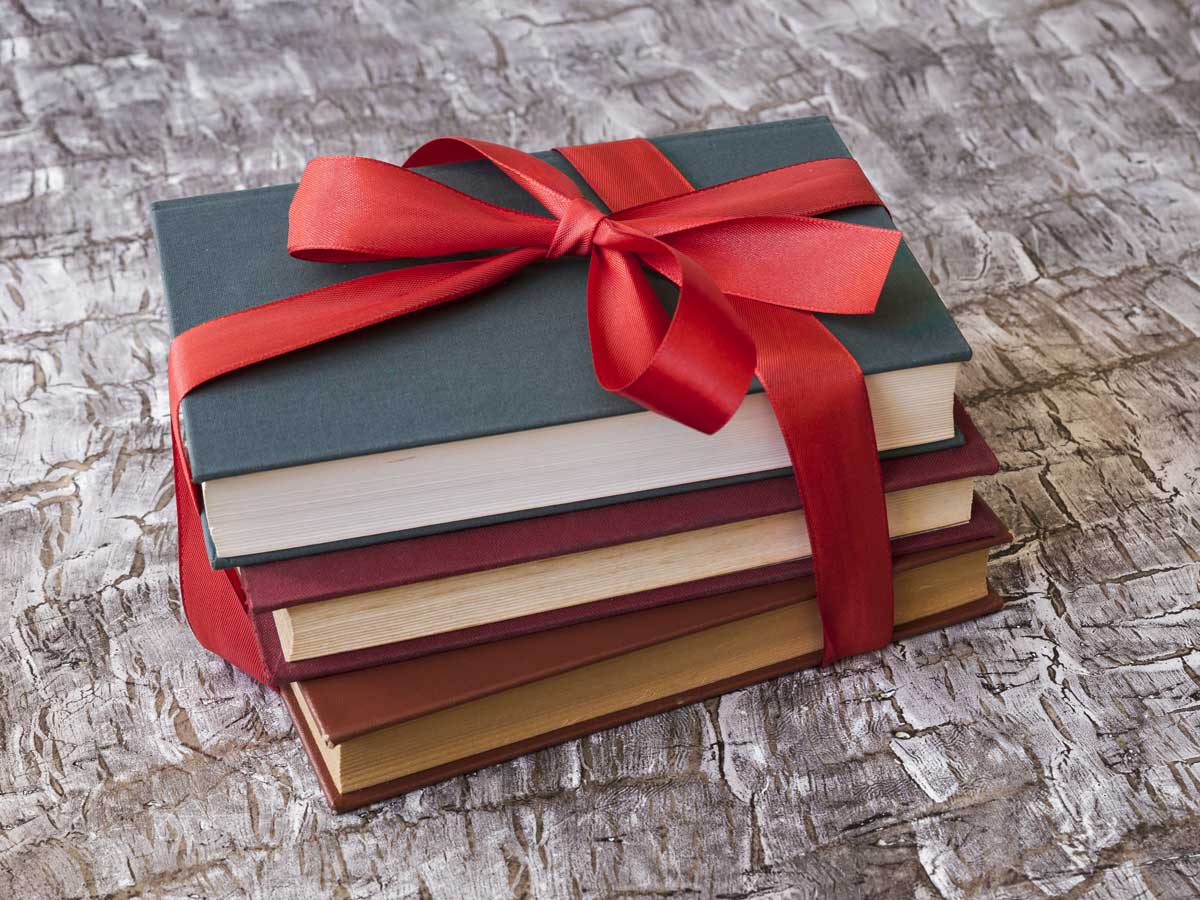 Лучшие книги для подарков в феврале