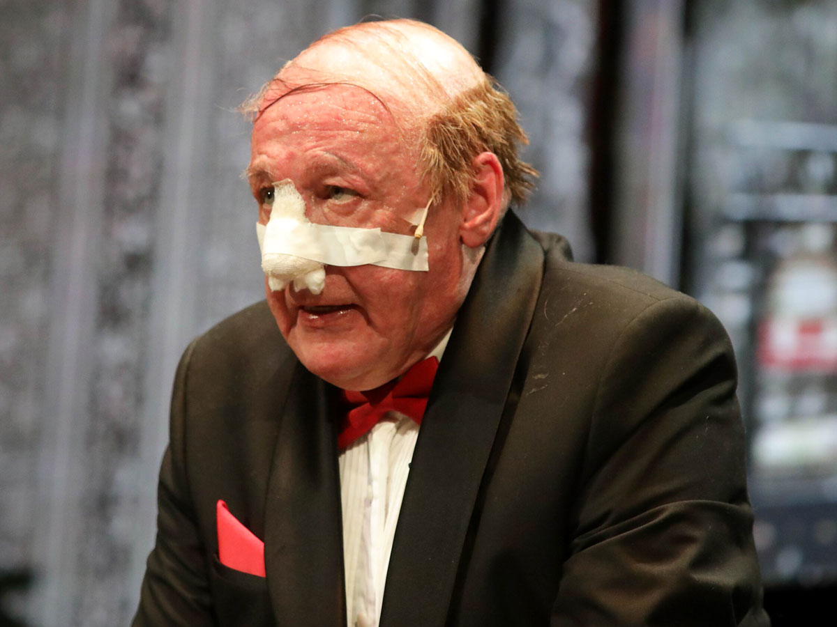 Михаил Ефремов