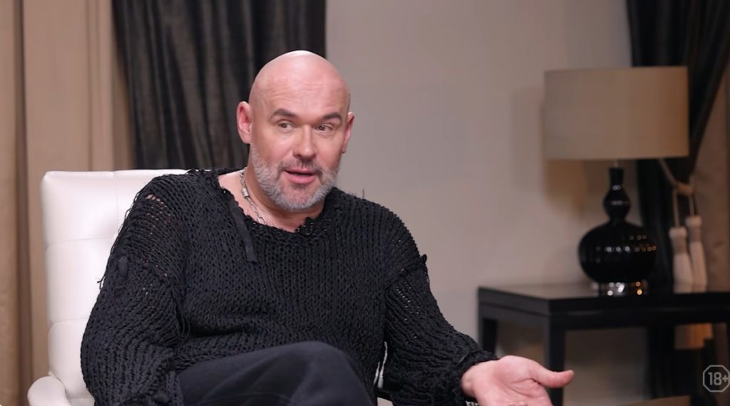 «Так беспокойно живет»: Максим Аверин рассказал о конфликте с Еленой Яковлевой