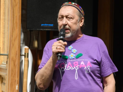 Уже два дня на ИВЛ: театральный режиссер Николай Коляда впал в кому