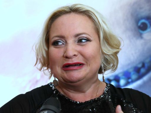 «Я — без макияжа, настоящая, живая, счастливая»: вот как выглядит превратившаяся в стройняшку Светлана Пермякова