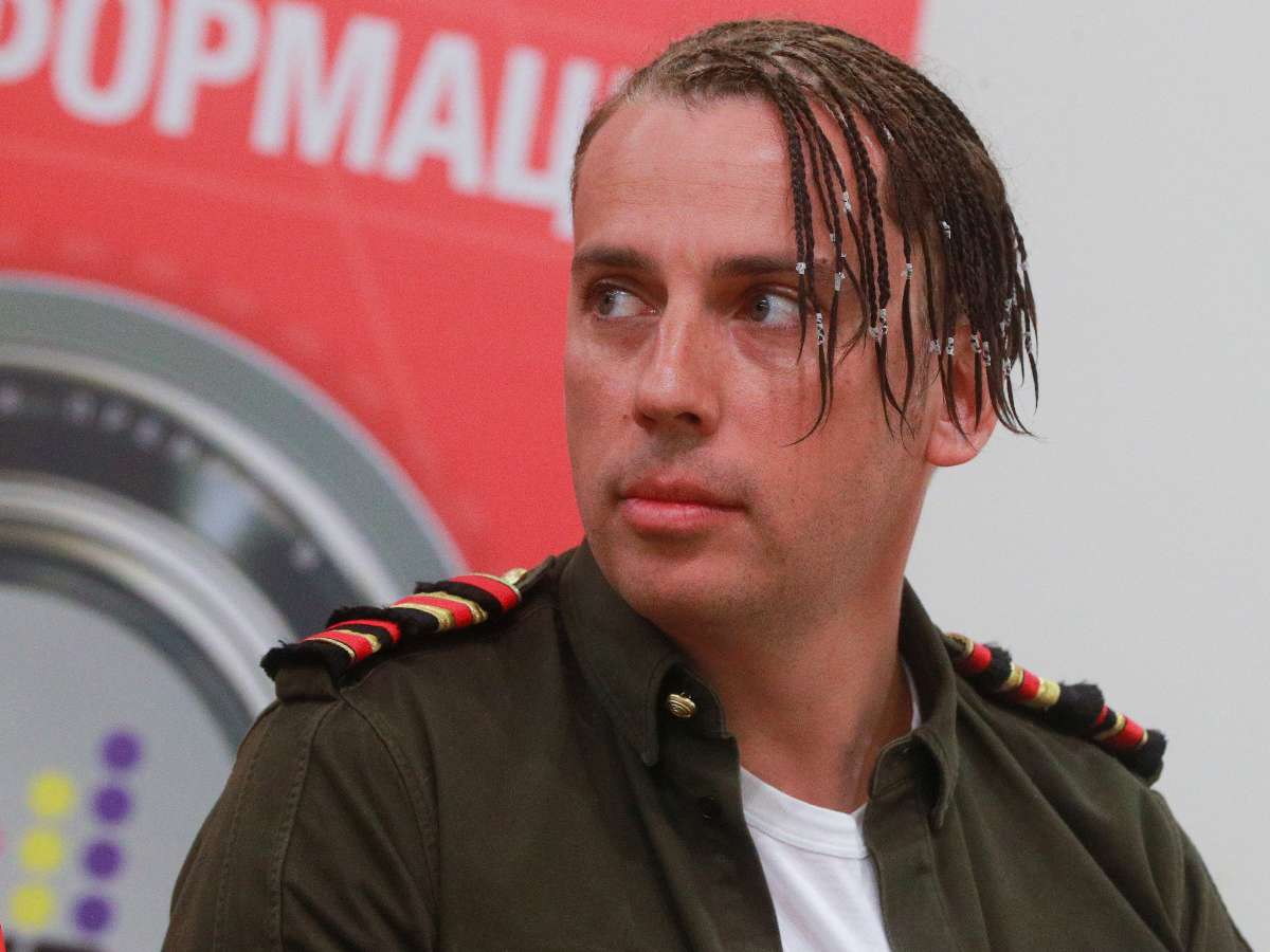 «Чувство стиля всегда было со мной»: как Максим Галкин* изменился за 19 лет (фото)