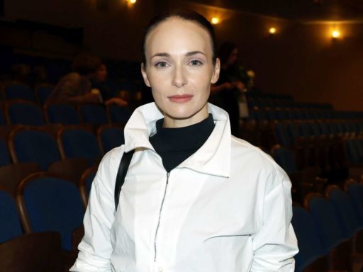 «Мамина копия»: как сейчас выглядит подросшая красавица-дочь Анны Снаткиной