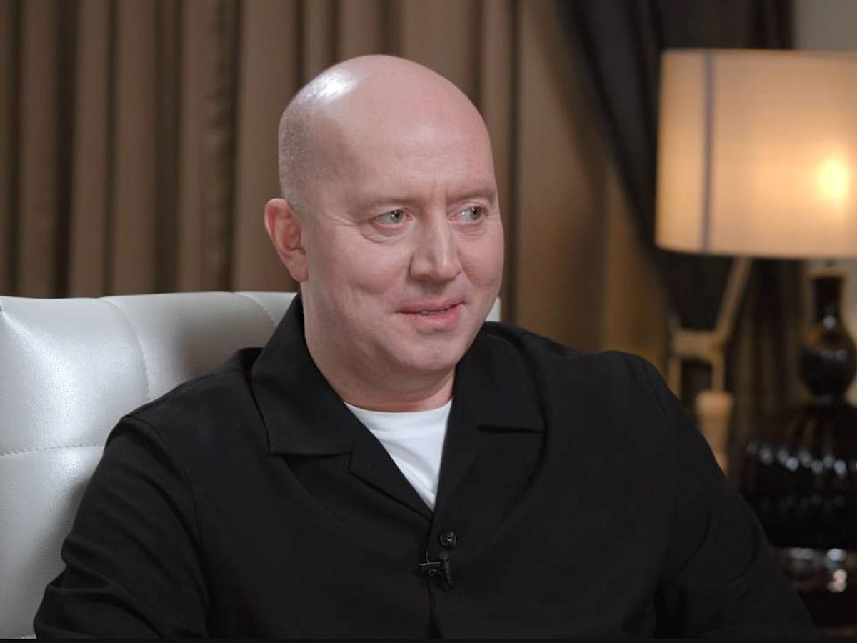 «Меня размотало так, я думал, что сойду с ума»: Бурунов откровенно о тяжелом периоде в жизни