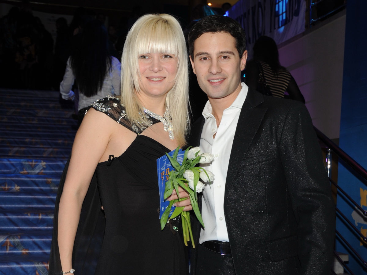 «Не воспринимай близко к сердцу все то, что наговорит тебе муж»: Виктория Макарская раскрыла главный секрет крепкого брака