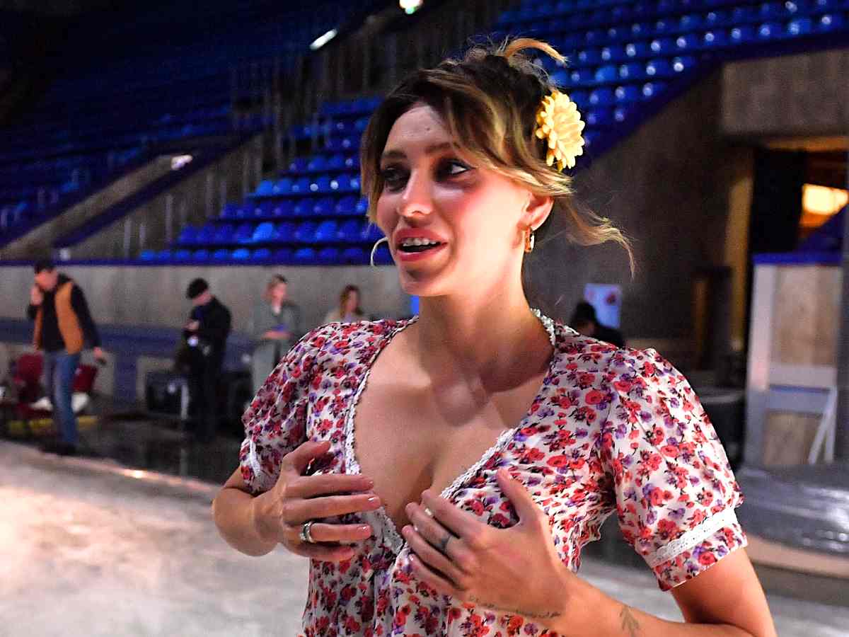 Отказавшаяся от декрета ради денег Тодоренко лежит пластом