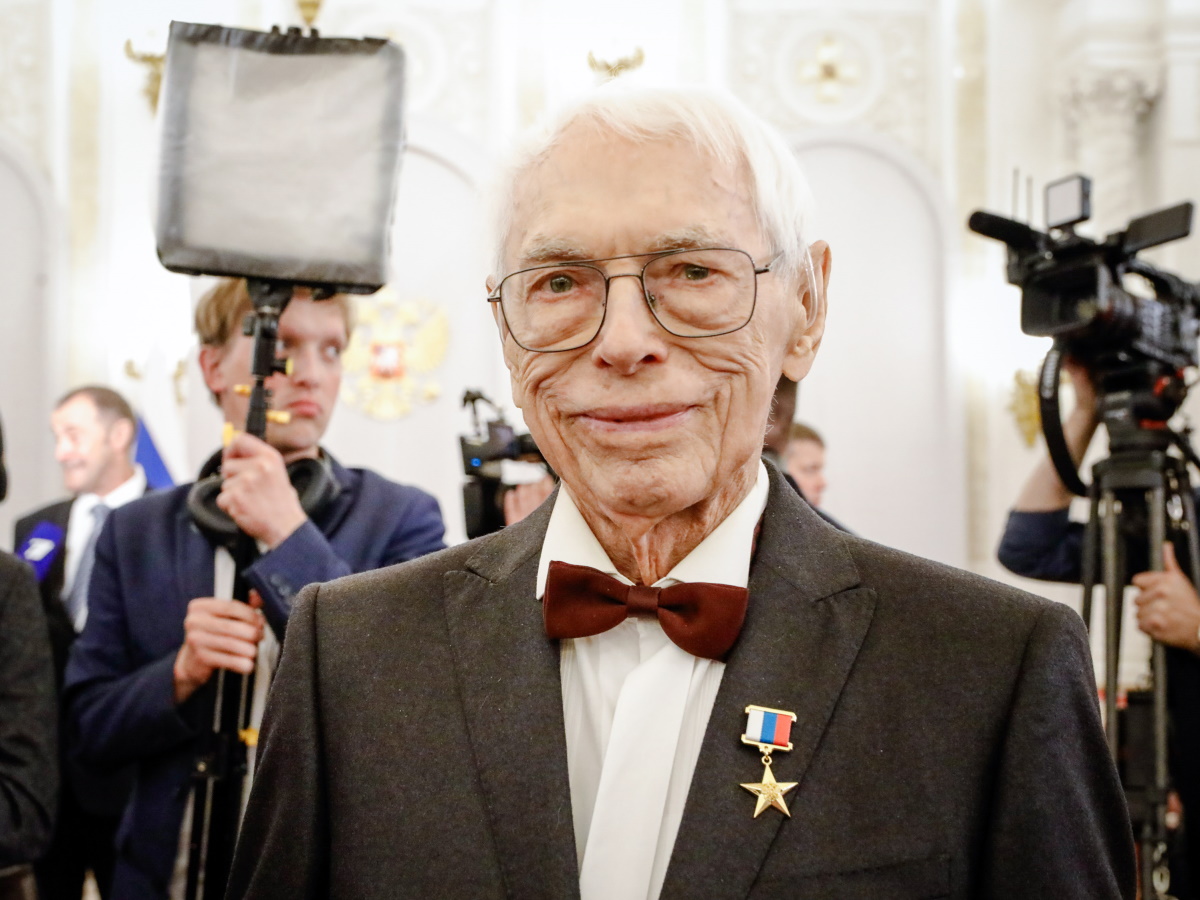 Отметивший 100-летие Зацепин об уникальном творческом союзе с Гайдаем: «Он подозрительно сначала ко мне относился»