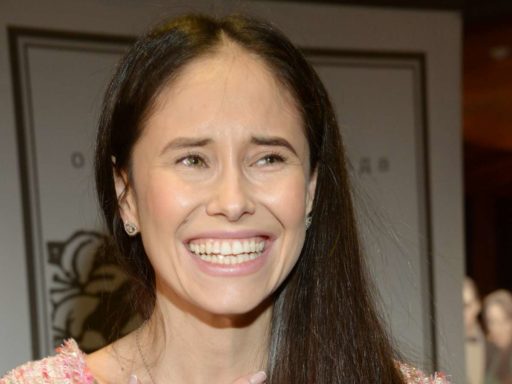 «Потому что вы — русские»: Илана Юрьева из «Уральских пельменей» поделилась шокирующими деталями досмотра в Египте