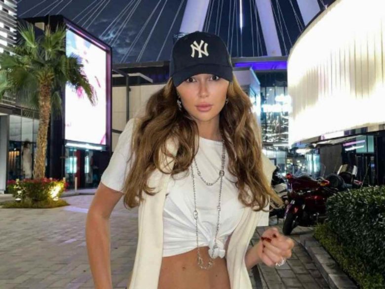 «Психика уже не справлялась»: как Анна Заворотнюк спасалась из Дубая