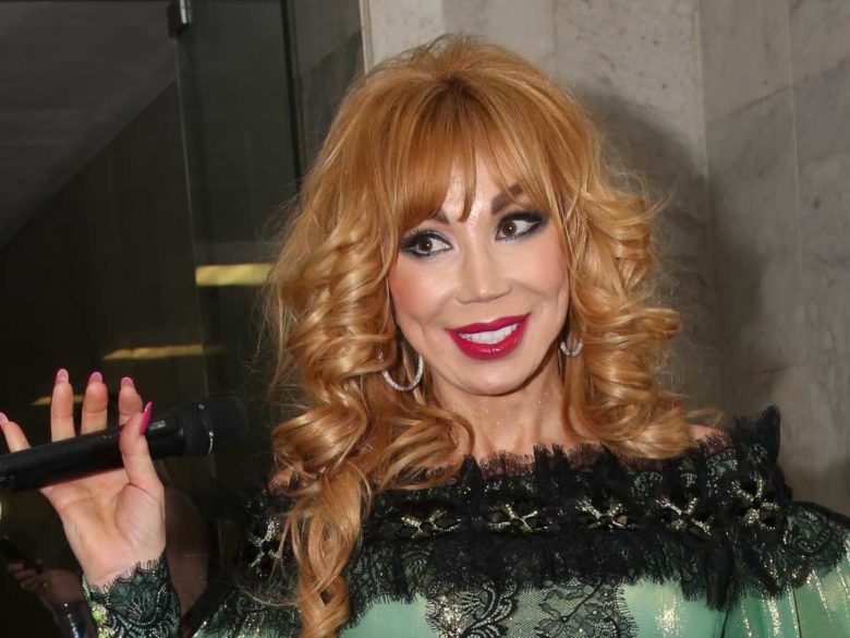 Распутина пригрозила Малахову судом после публичной демонстрации ее грязного белья