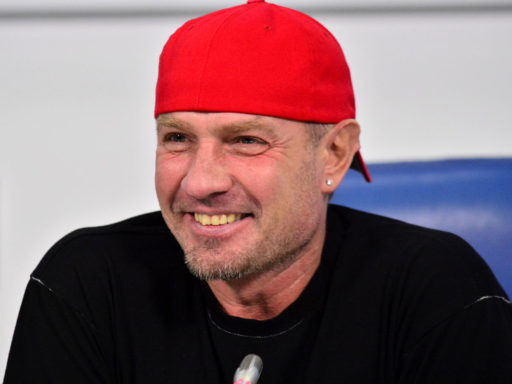 Роман Костомаров