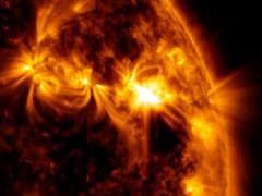 Сильнейшая за два месяца магнитная буря накроет Землю