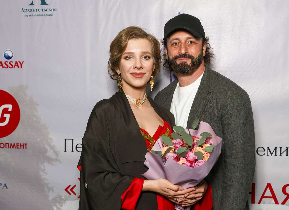 «Я сама удивляюсь, почему он выбрал именно меня»: как брак с Ильей Авербухом изменил жизнь Лизы Арзамасовой