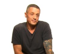 Знакомство в небе и скромная роспись в пандемию: Алексей Макаров рассказал о тайной свадьбе со стюардессой