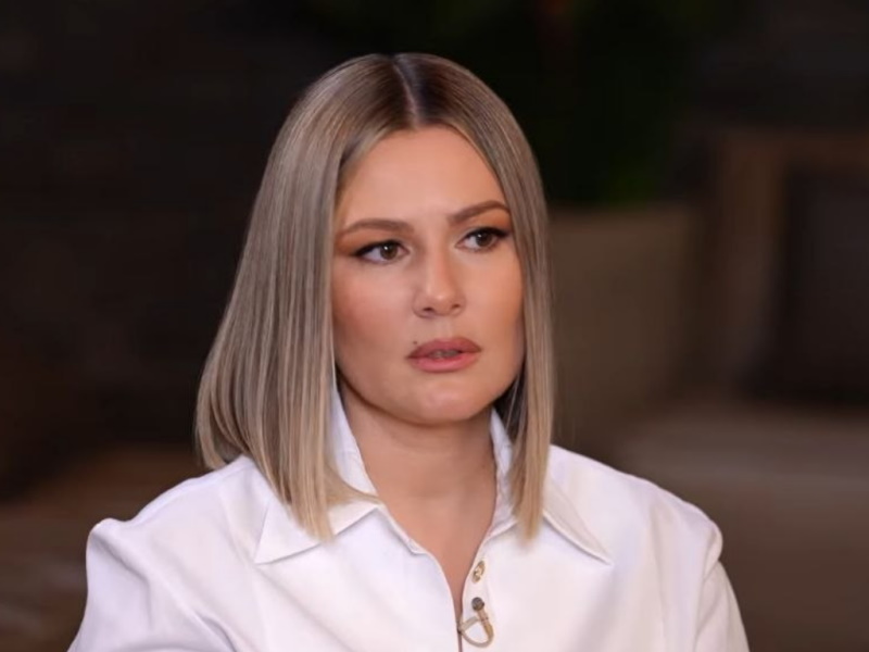 «Ну вот он такой человек»: Мария Кожевникова объяснила, почему рожает детей без штампа в паспорте