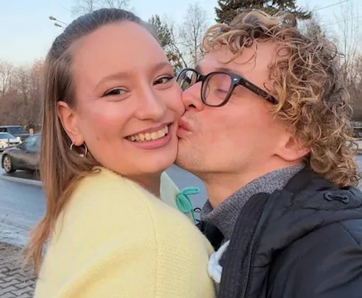 Актер театра «ФЭСТ» Владислав Бенграф и его жена Евгения зарезали друг друга после гендер-пати