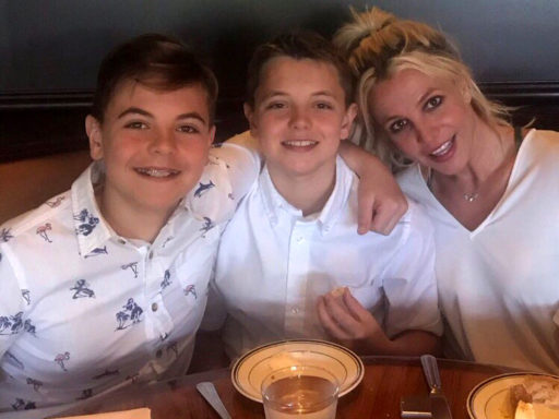 Бритни Спирс с детьми