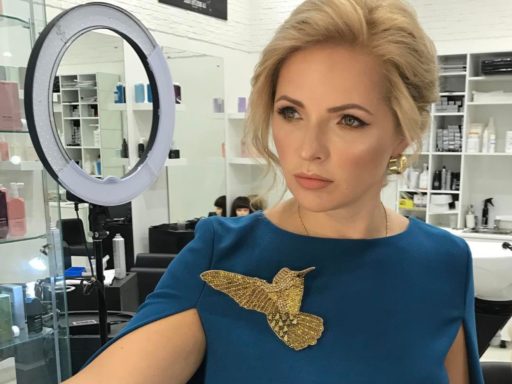 Бывшая жена Пескова против «поведения мужчин, которые имеют право голоса на всю страну»: речь о Лебедеве и Соловьеве