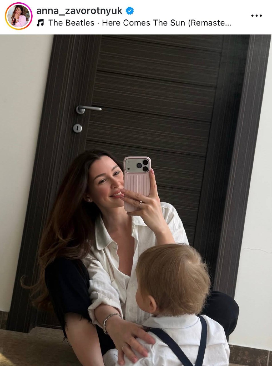 Дочь в ОАЭ, сын в тени, вдовец поставил крест на личной жизни: как живет семья после смерти Анастасии Заворотнюк