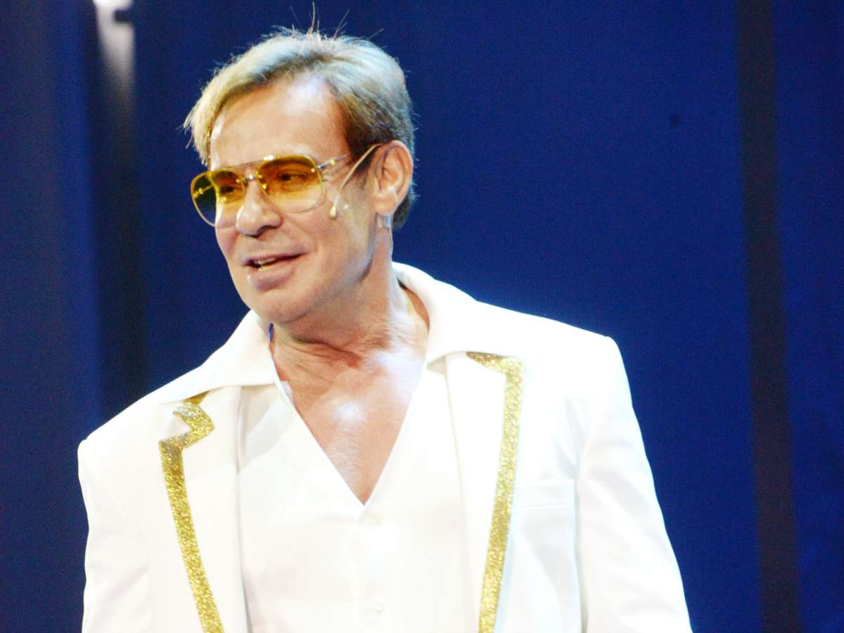 Ефима Шифрина экстренно прооперировали: у артиста подозревают рак