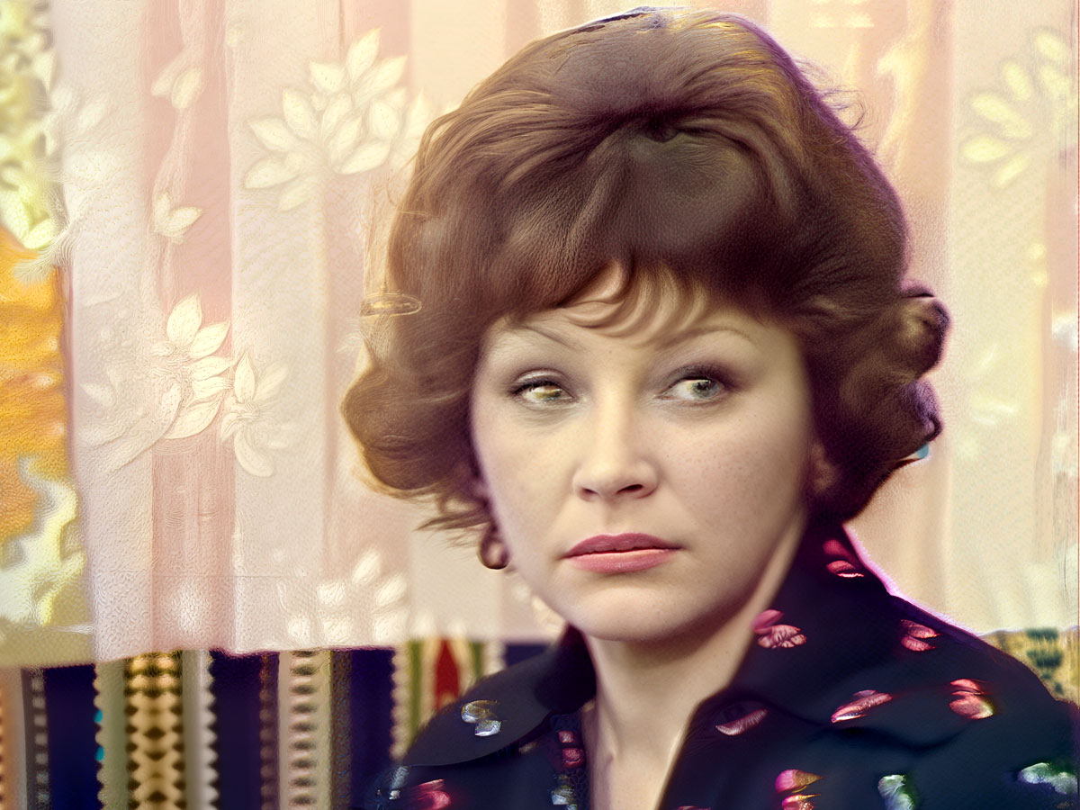 Эльза Леждей