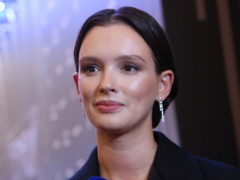 «На такой товар купец найдется быстро»: бросившая Бондарчука Андреева явила миру бесконечные ноги