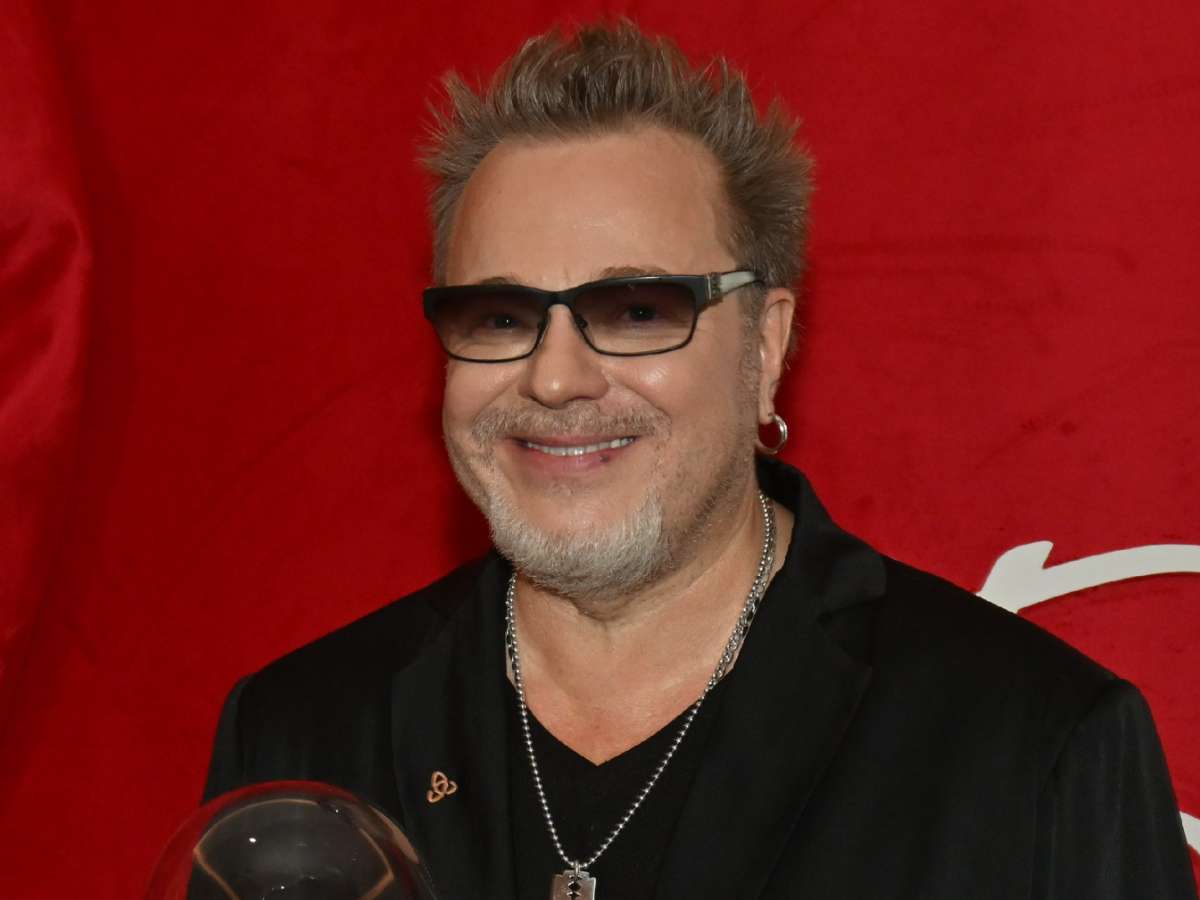 Не узнать: Владимир Пресняков появился с абсолютно лысой головой