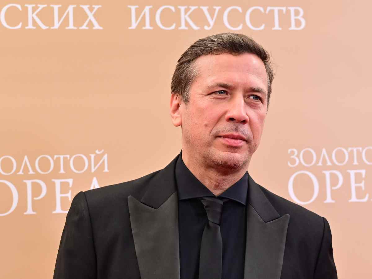 «Оправдываться мне не за что»: Андрей Мерзликин откровенно рассказал об отношениях с предполагаемой 24-летней любовницей